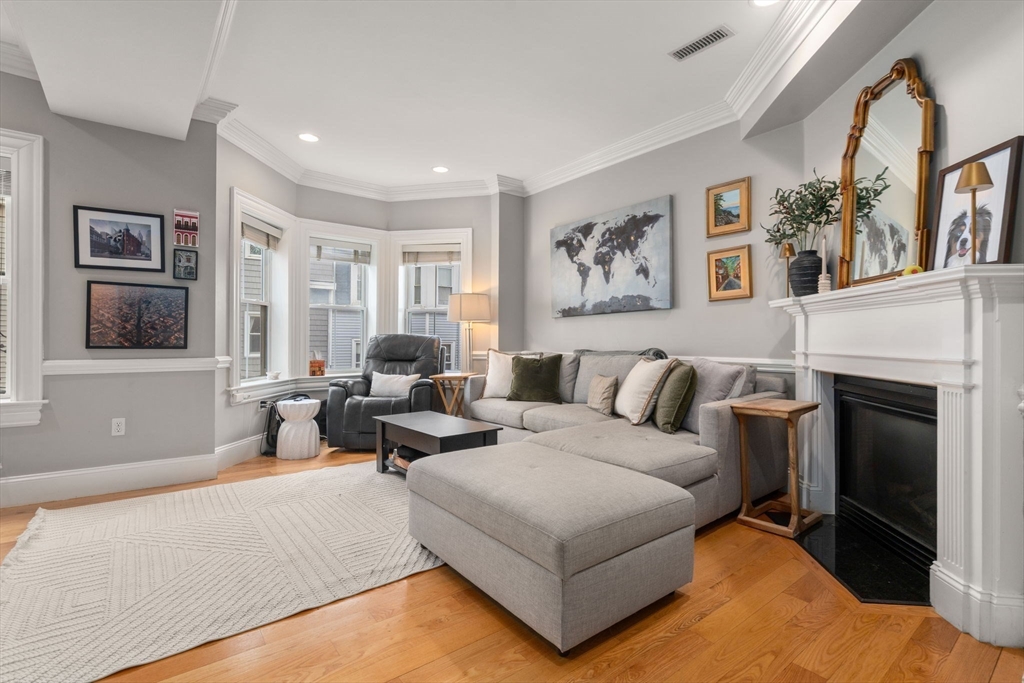 8 Pacific St, South Boston