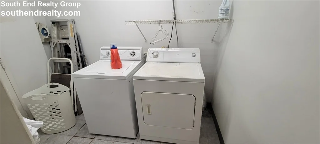 277 Beacon St, Back Bay