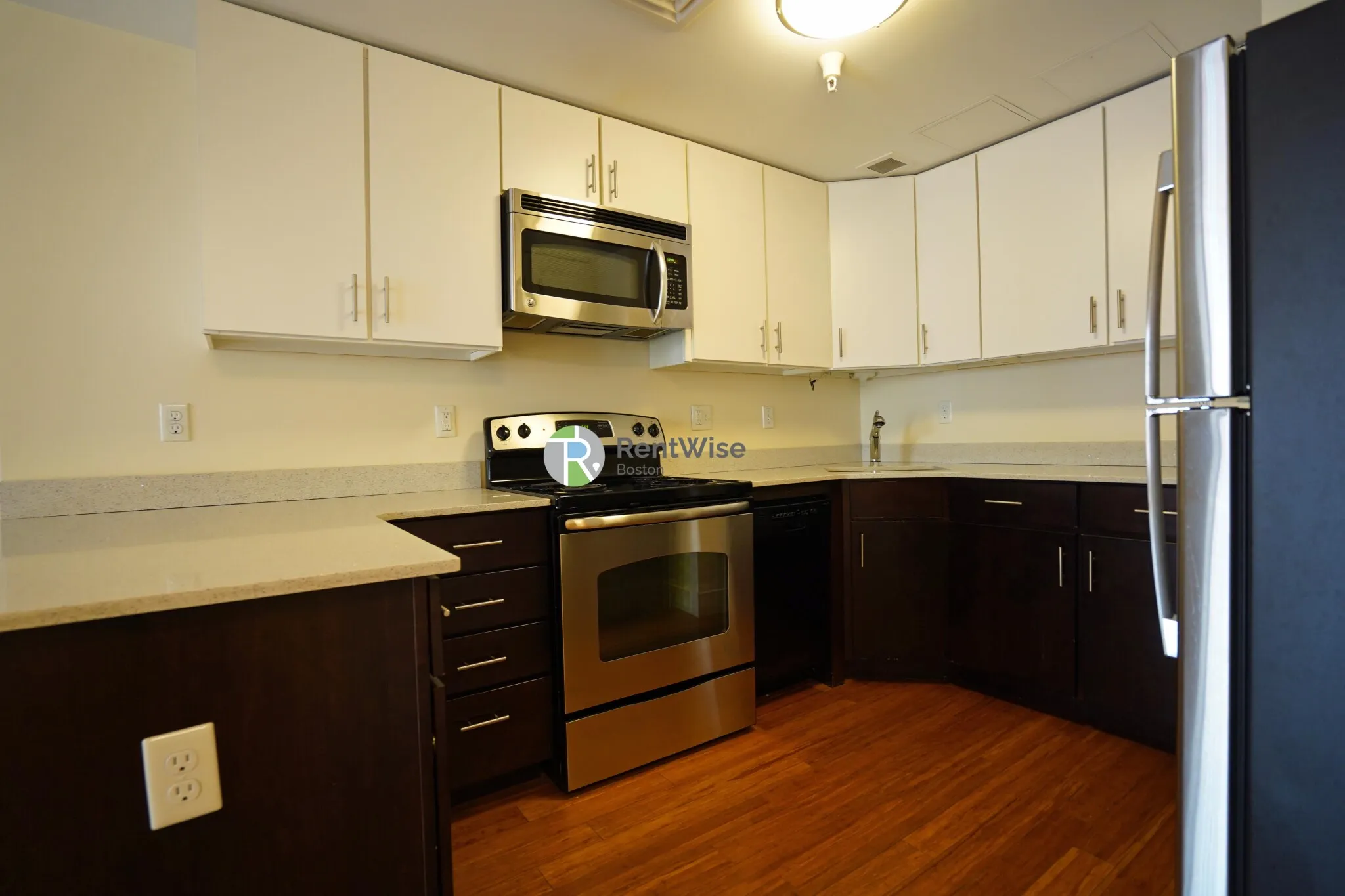 8 Winter St, Downtown