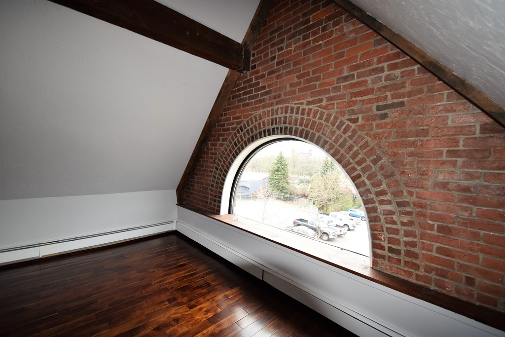 444 Western Ave, Brighton