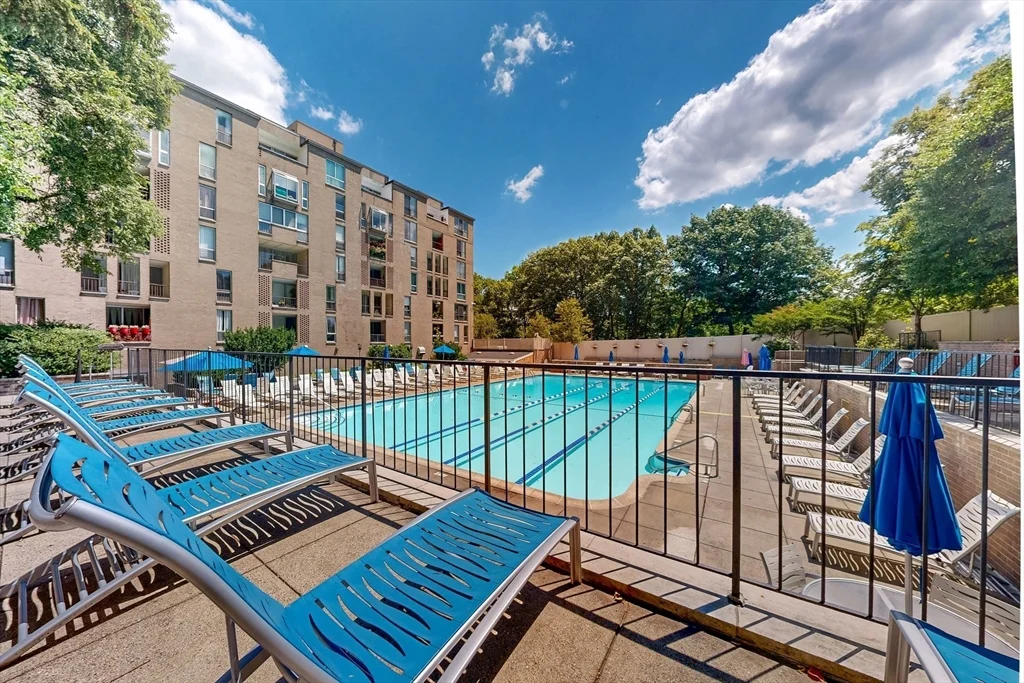 44 Washignton, Brookline Village