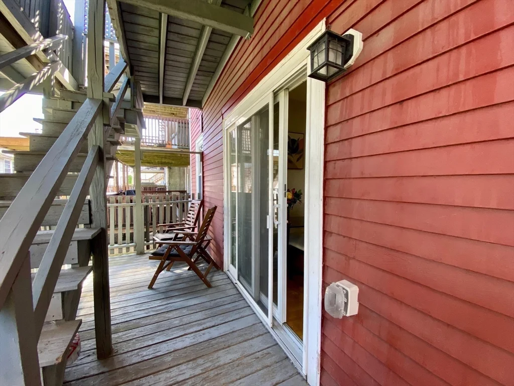 512 East 3rd, South Boston