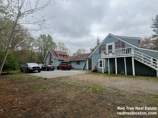 64 Ballardvale St, Wilmington