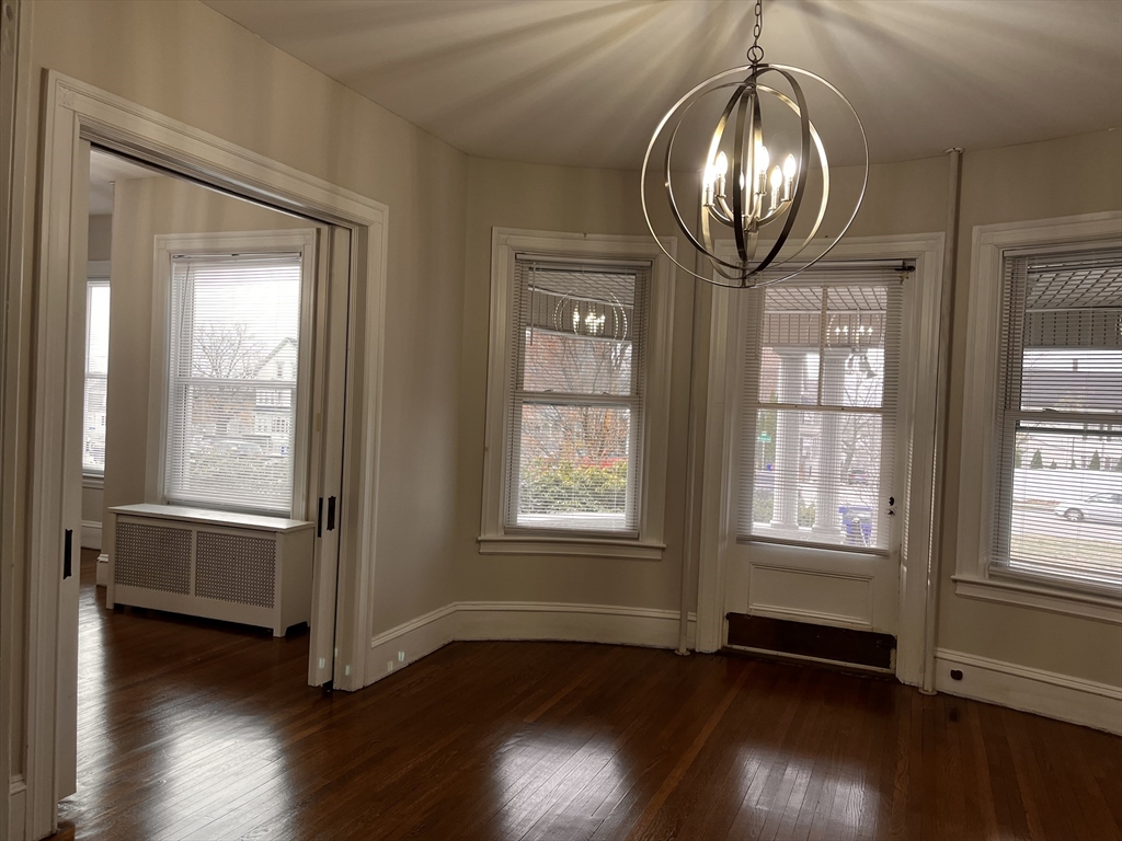 986 Plymouth Ave, Fall River