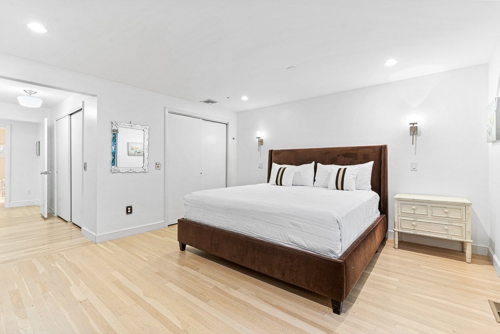 44 Rowena Rd, Newton