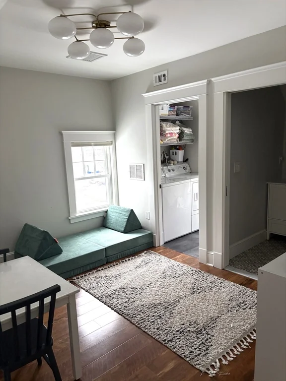 91 Eliot St, Chestnut Hill