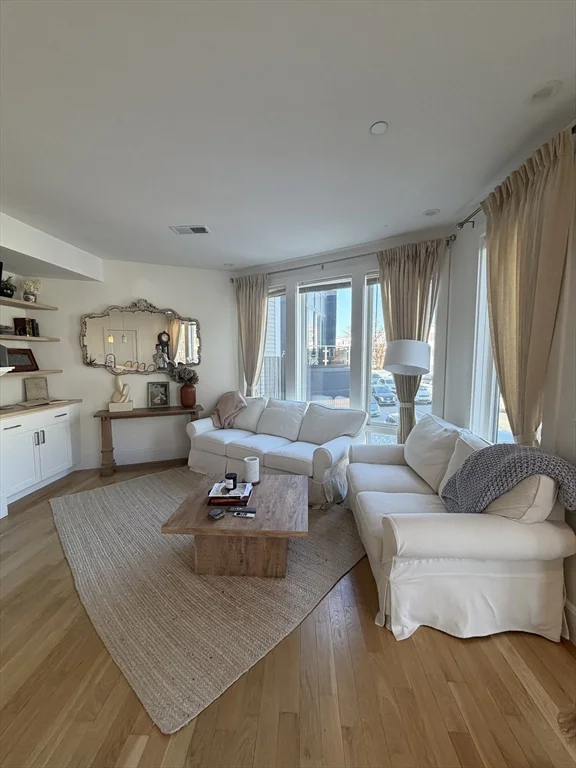 283 Old Colony, South Boston