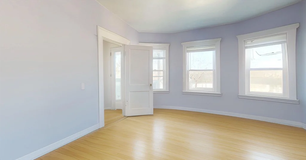 95 Jamaica, Jamaica Plain