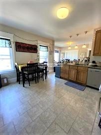 4 Adamson St, Lower Allston