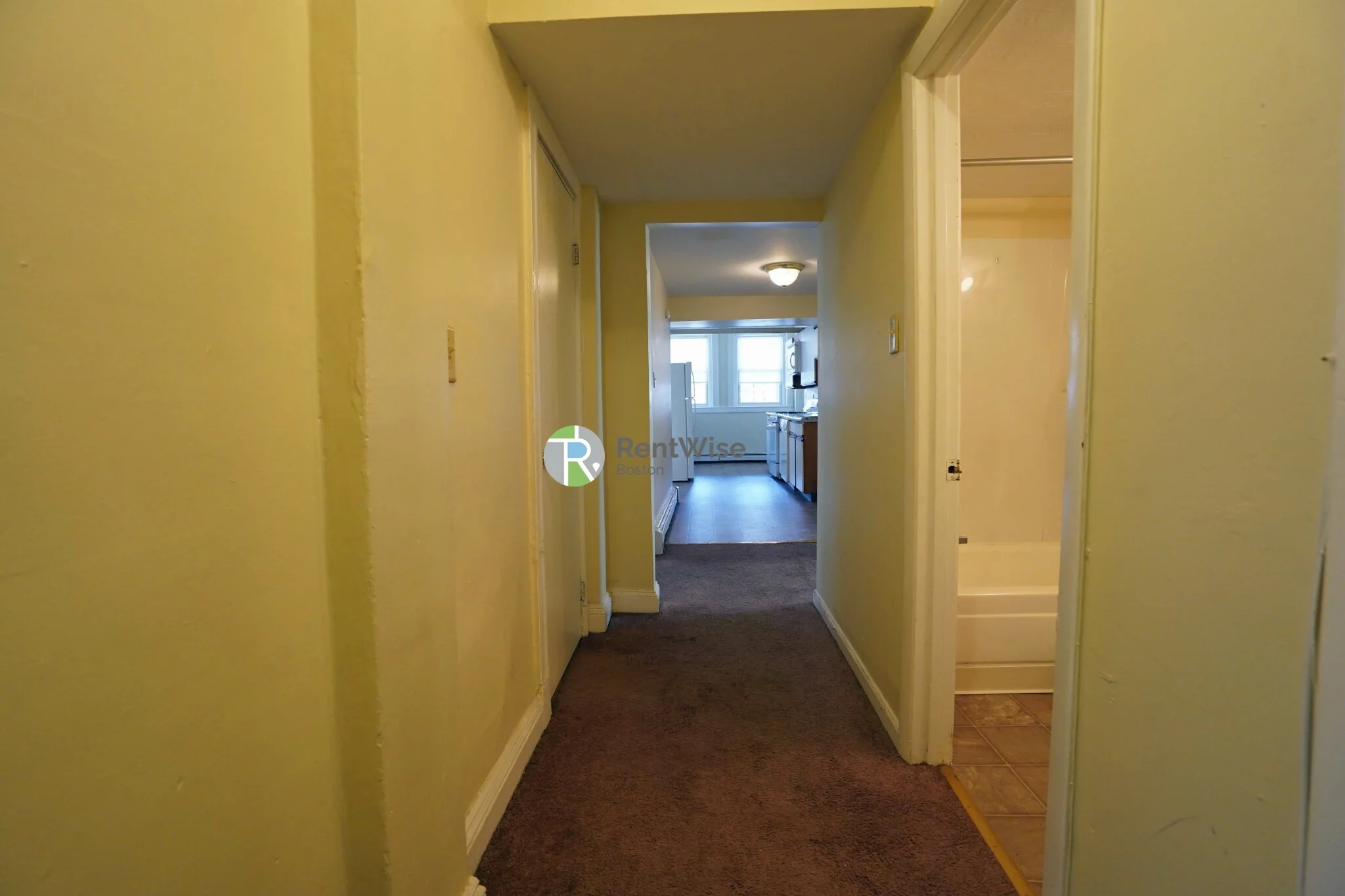 230 Fuller St, North Brookline