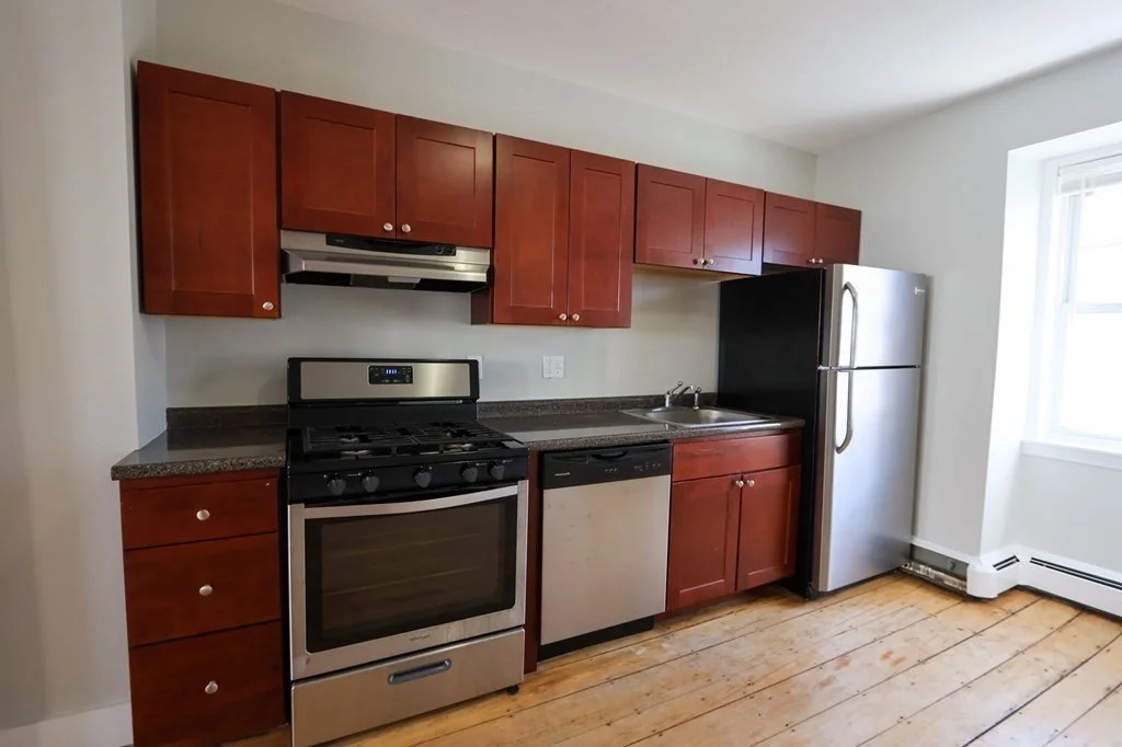 20 Roberts St, Brookline