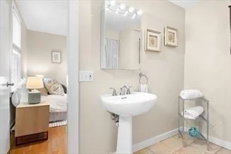 2 Highland Ter, Marblehead