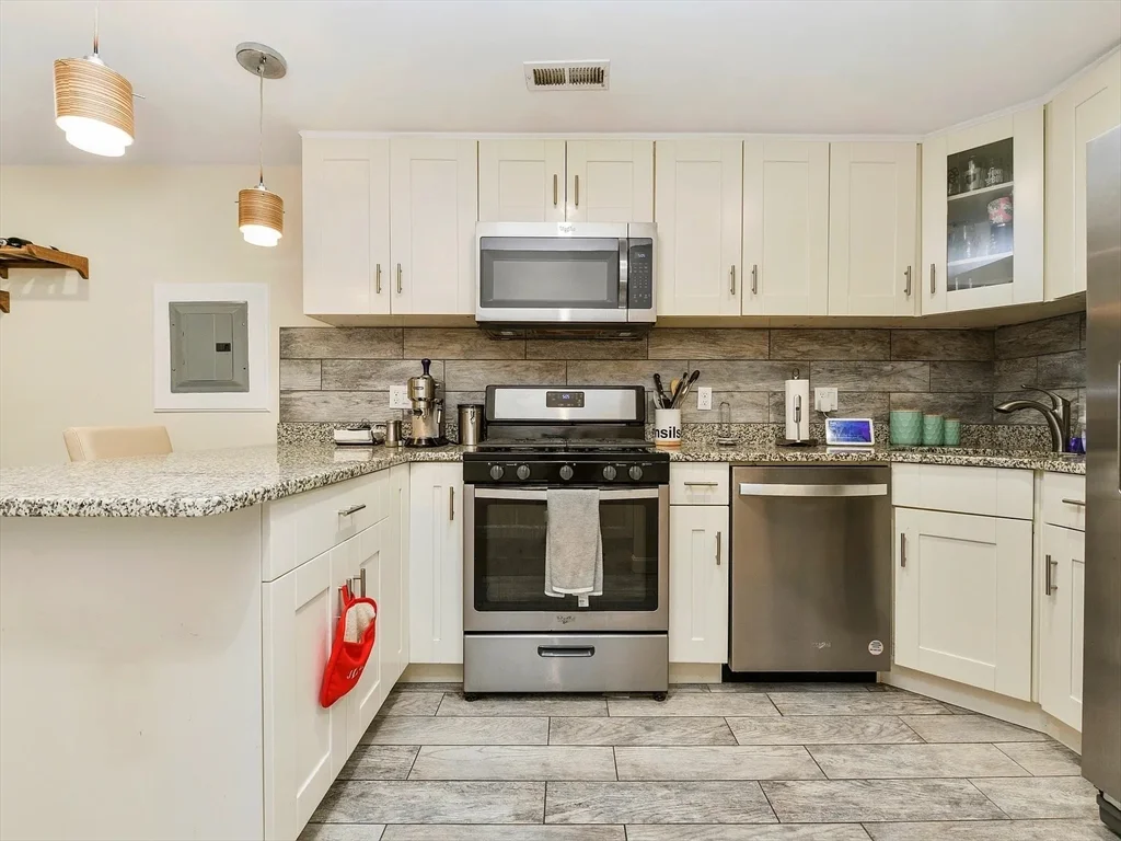 18 Juniper St, Coolidge Corner