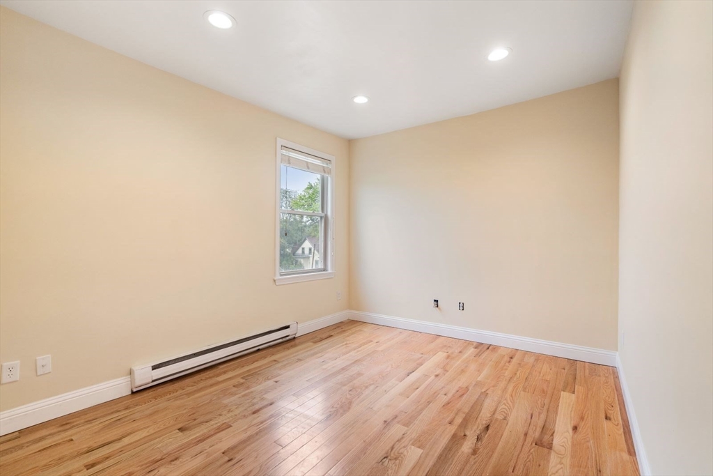 570 Washington St, Brighton