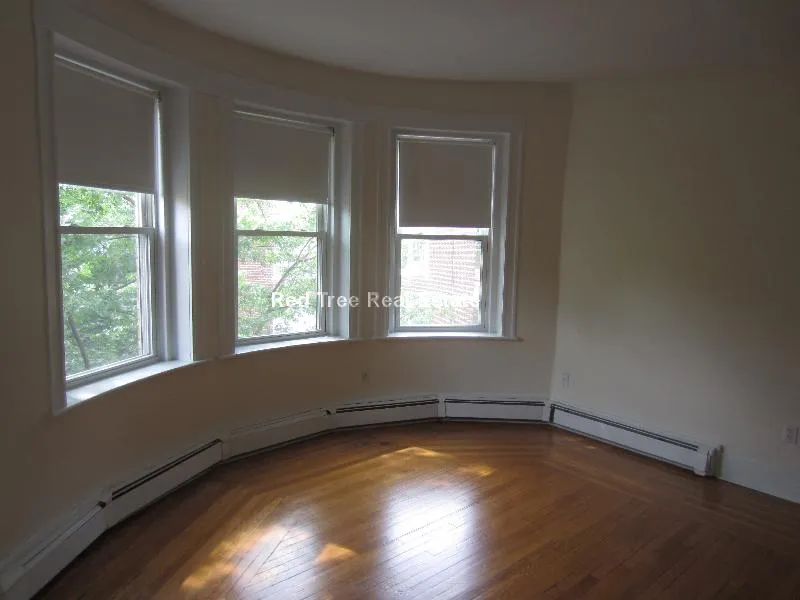 21 Fairbanks St, Griggs Park