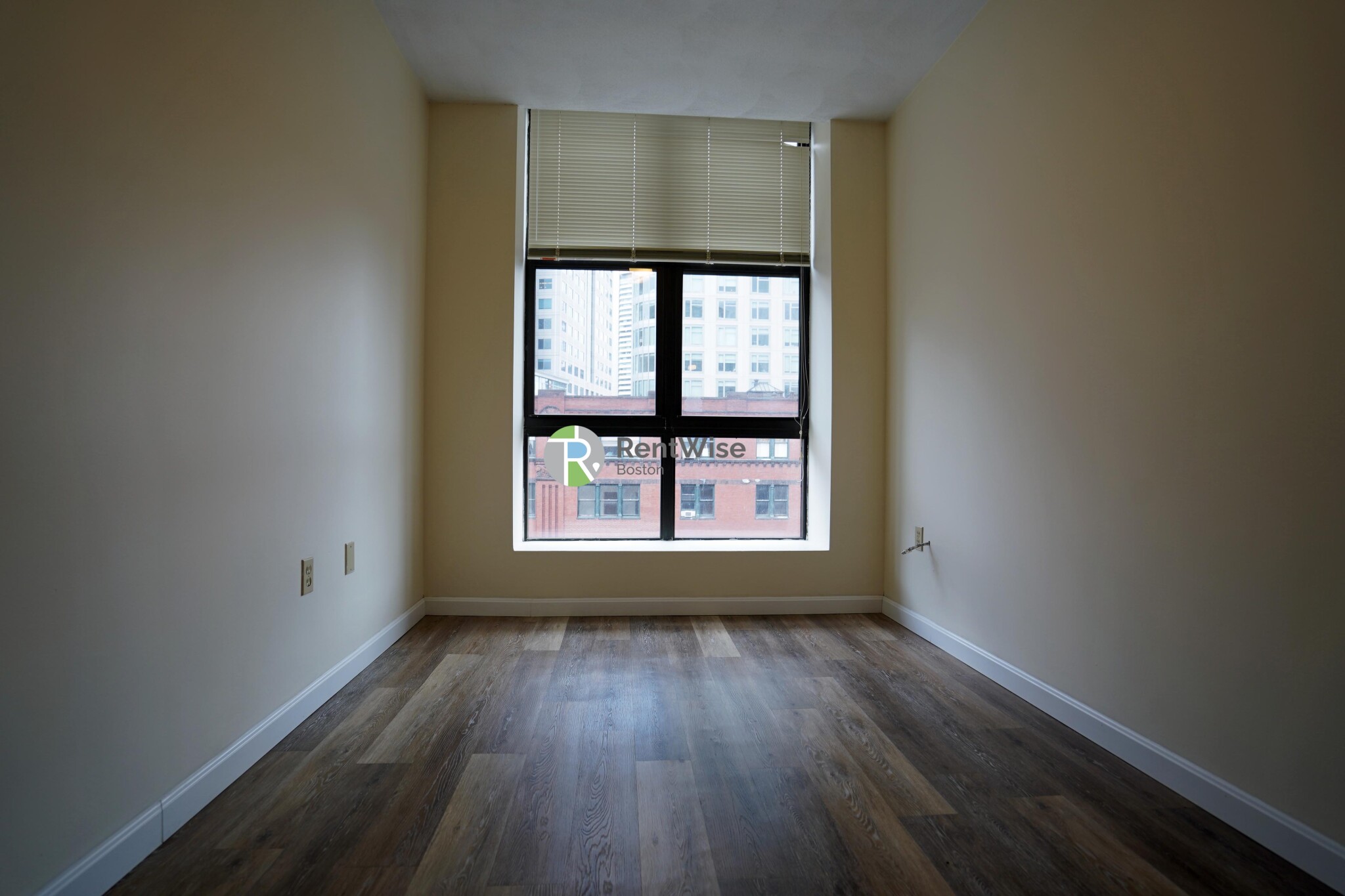 81 Essex St, Chinatown