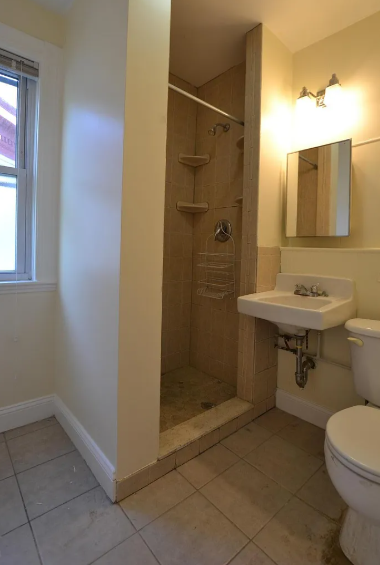 36 Brackett St, Oak Square