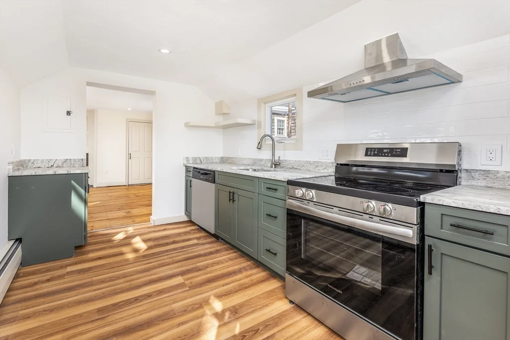 108 Washington St, Old Town