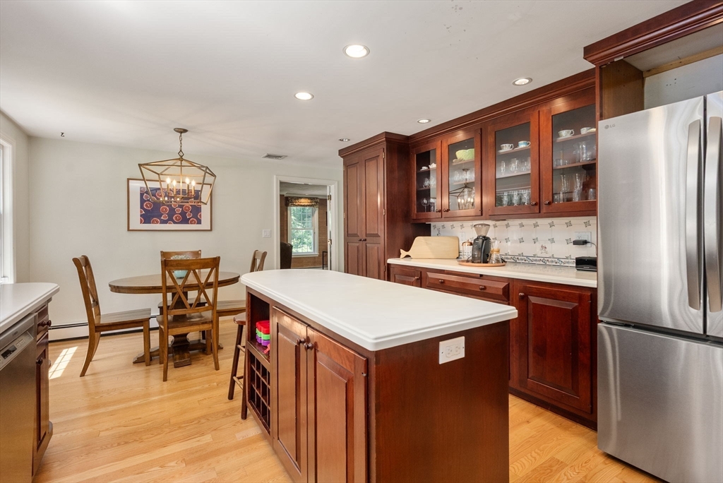 26 Cedar Hill Rd, Dover