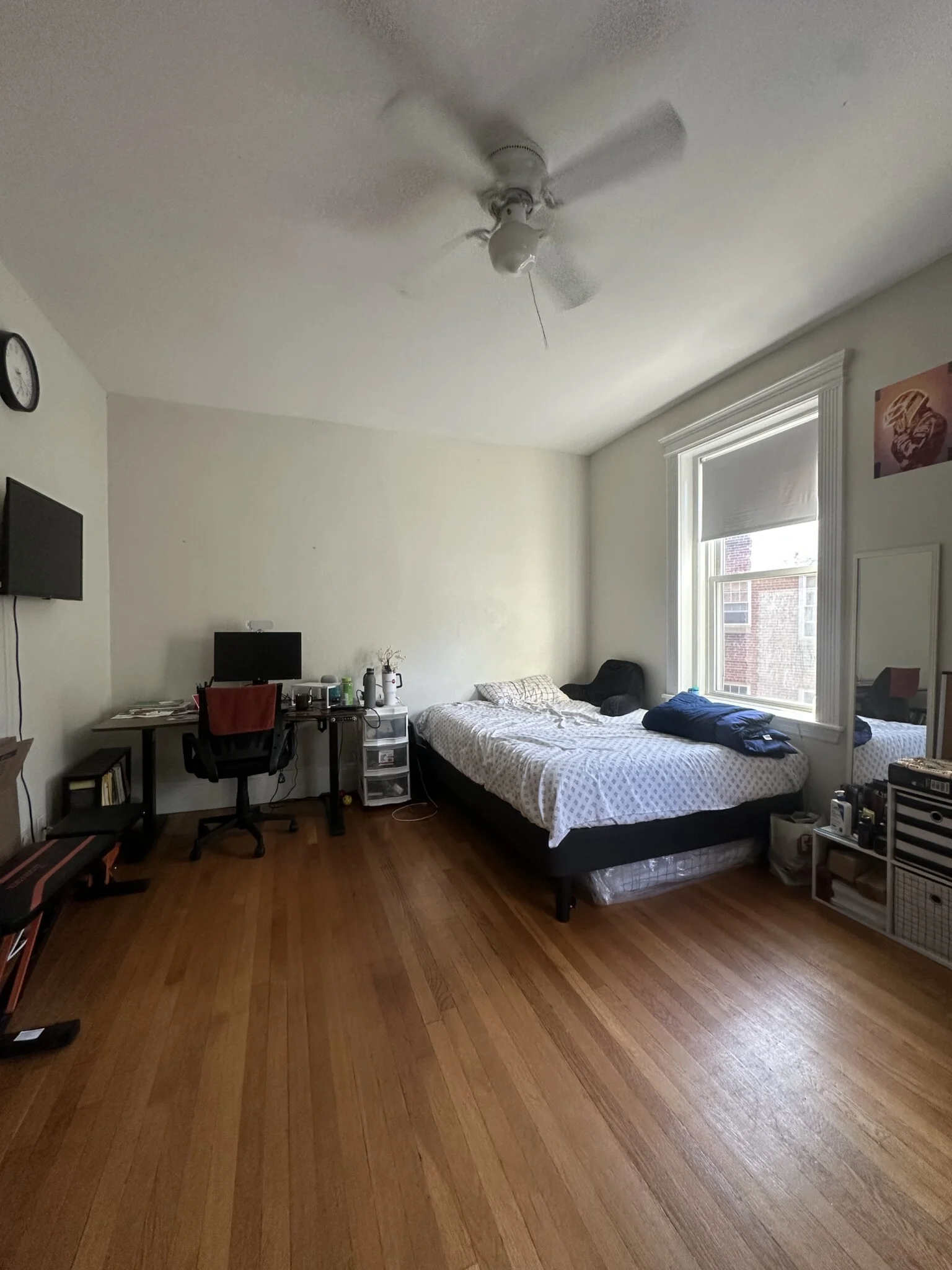 17 Englewood Ave, Washington Square