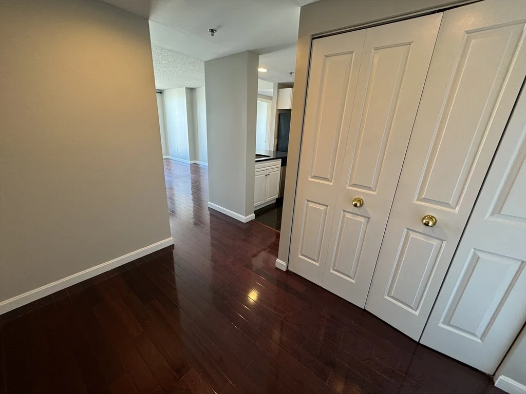 10 Museum Way, East Cambridge