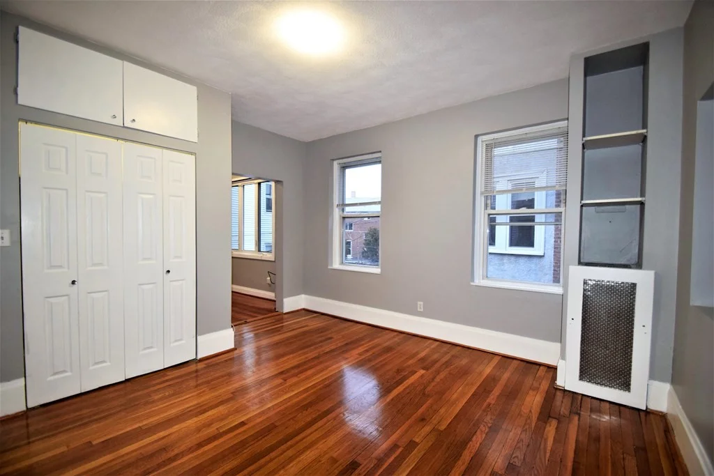 83 Glenville Ave, Allston