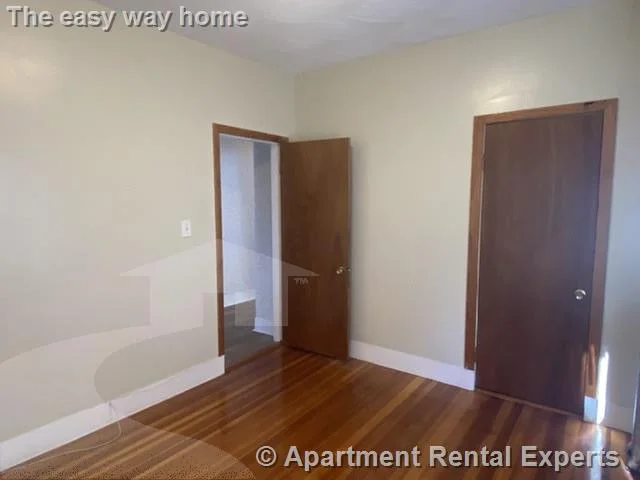 1262 Broadway, Teele Square