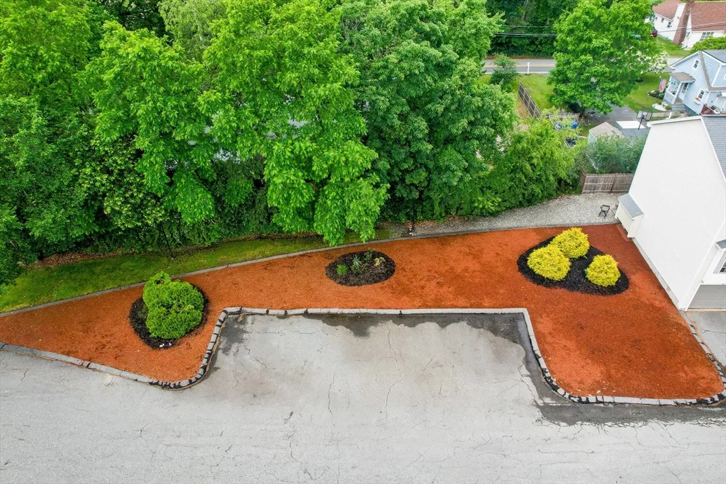 42 Rogers St, Tewksbury