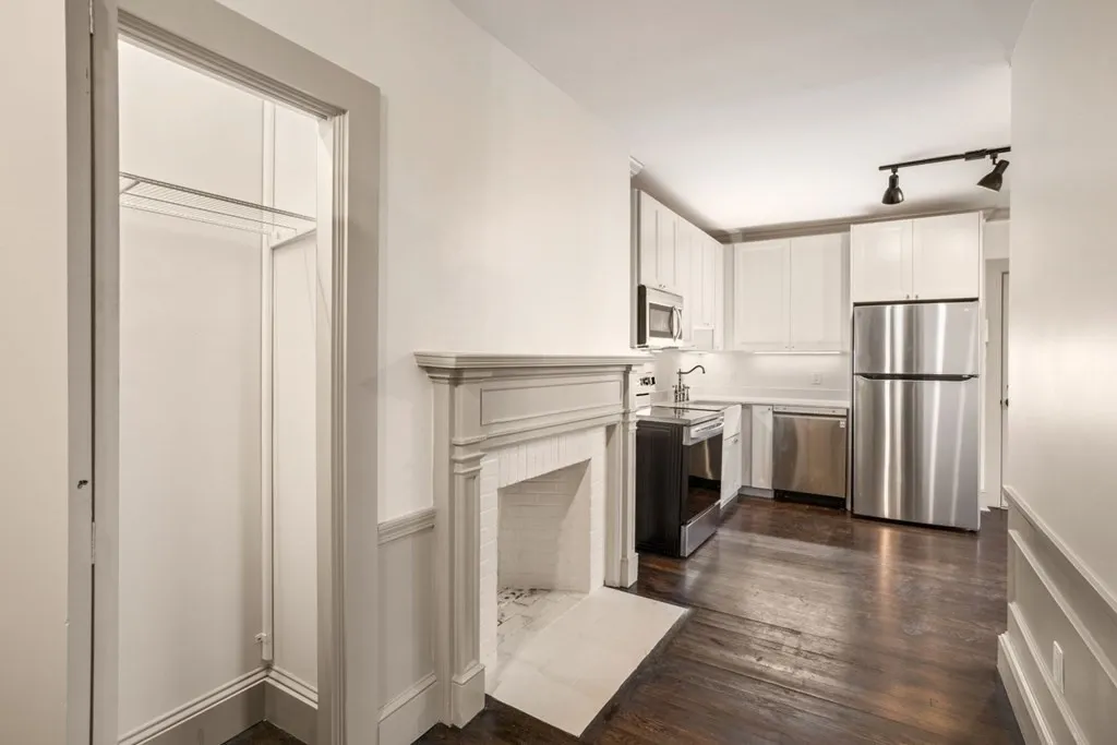 9 Dana St, Mid-Cambridge