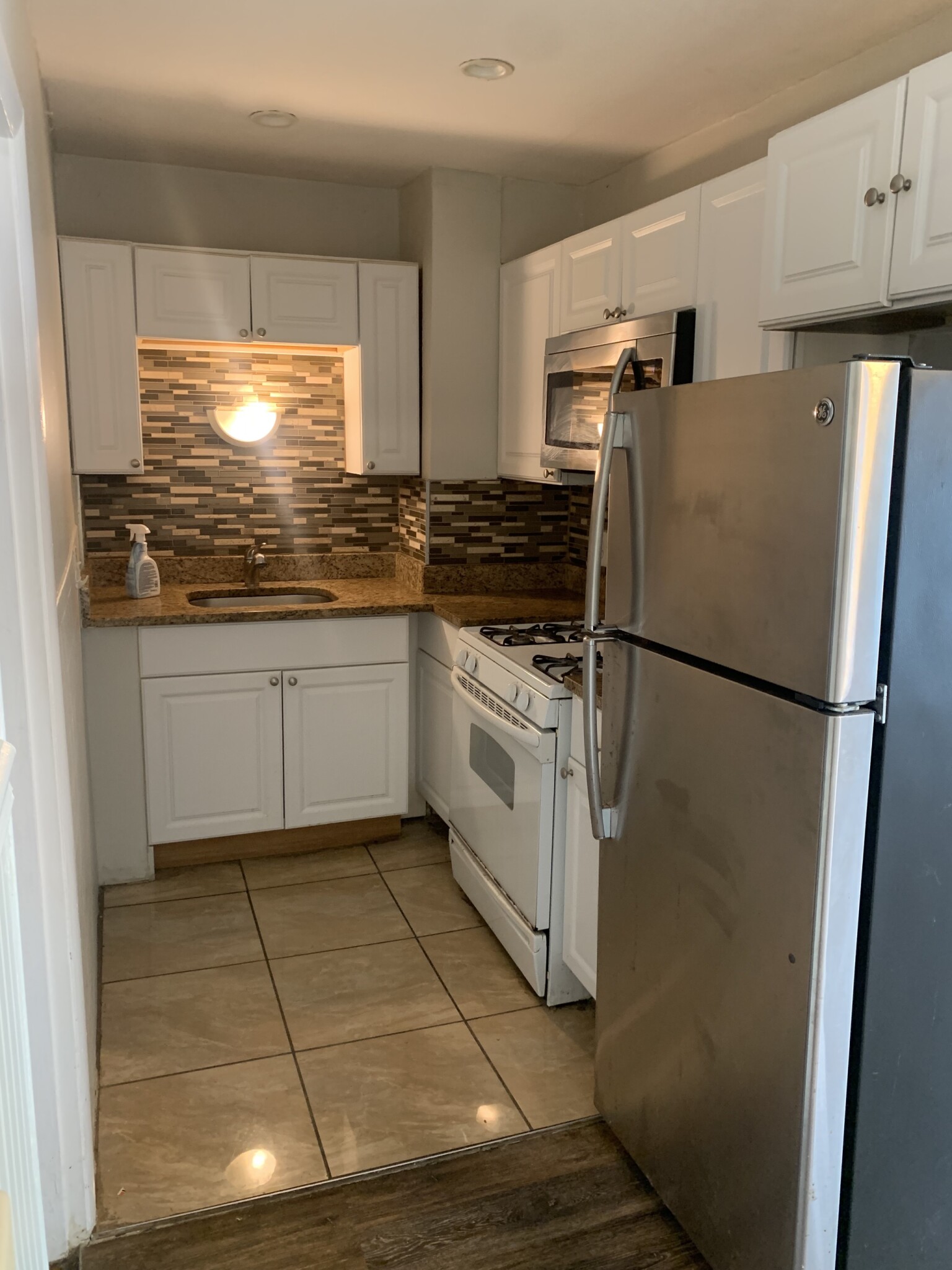 12 Fourth Street Pl, East Cambridge