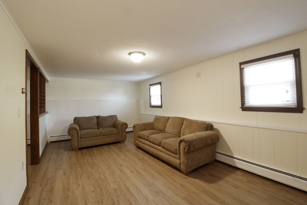 116 Bliss St, Fall River