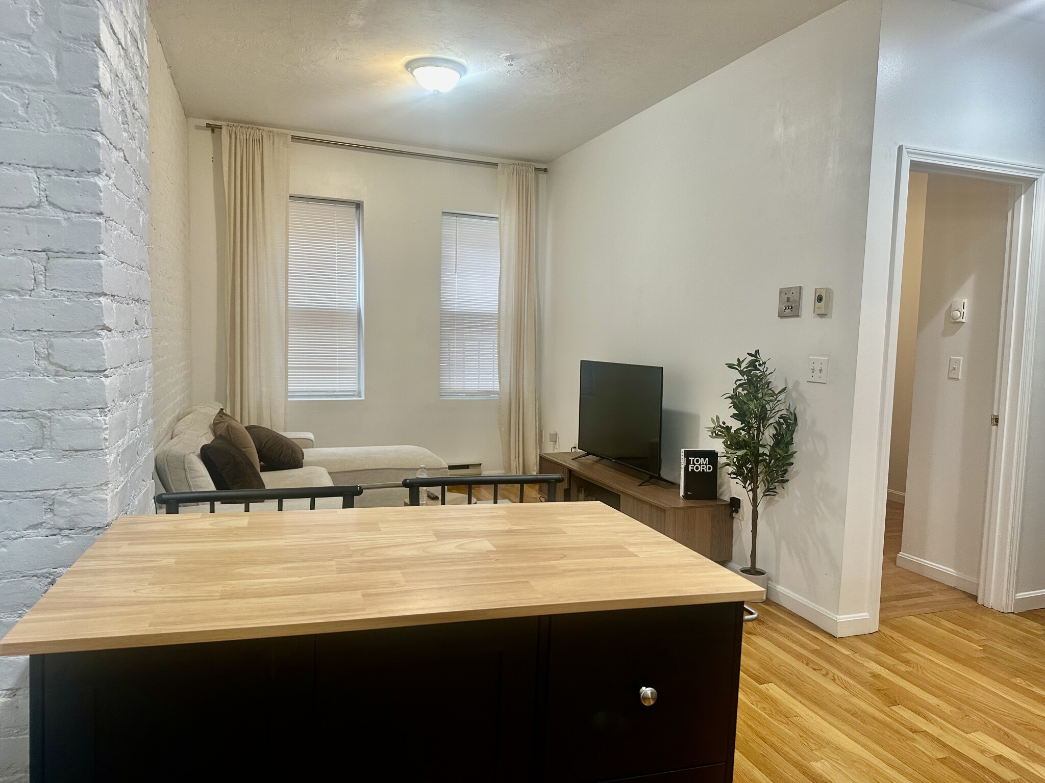 6 Cleveland Pl, North End