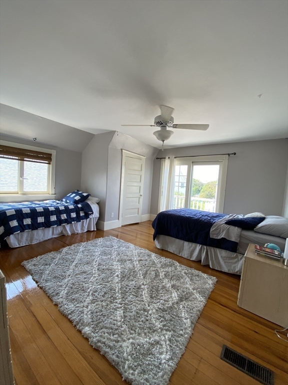 92 Manomet Ave, Kenberma