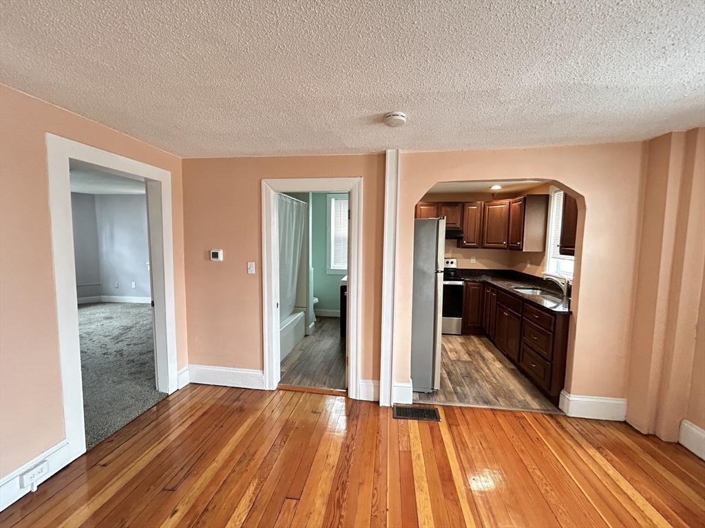 81 Brown St, South Attleboro