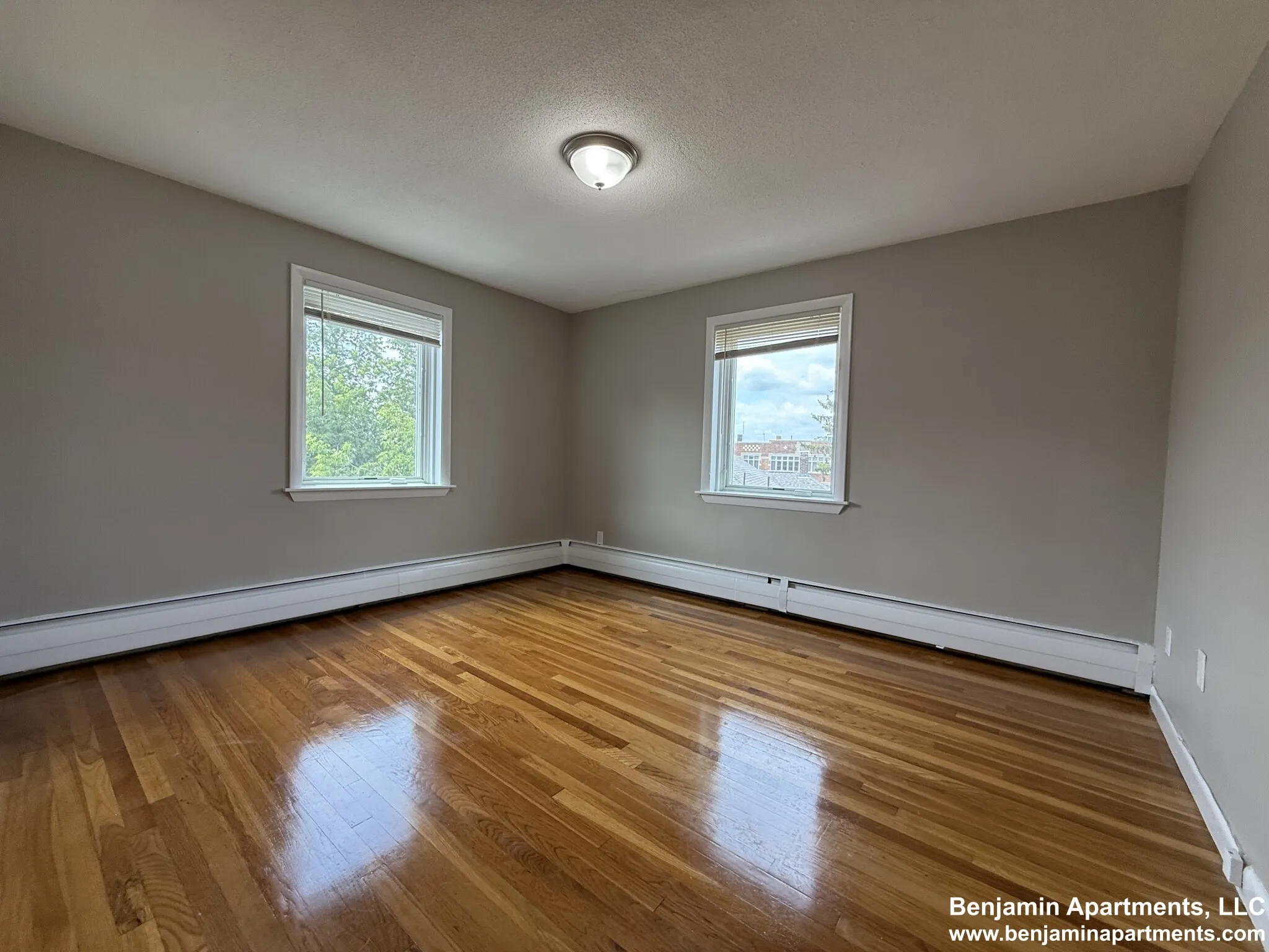 50 Evergreen St, Jamaica Plain