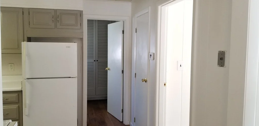 302 Pleasant St, North Andover