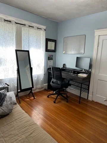 32 Gourley Rd, Tufts University