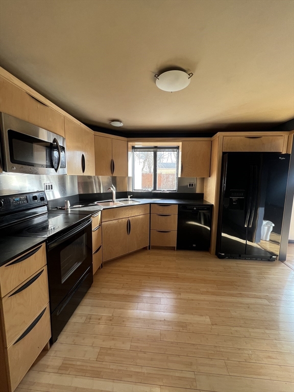 39 Crane Ave, Maynard