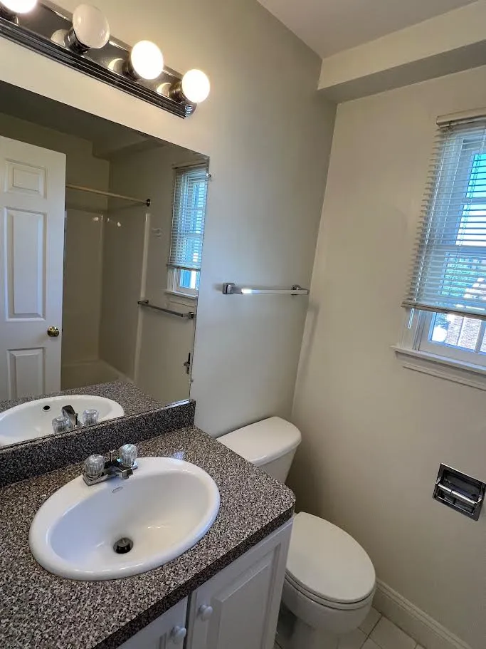 86 Chapel St, Nonantum