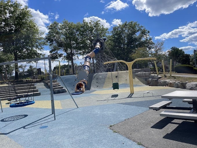 23-25 Cohasset, Roslindale