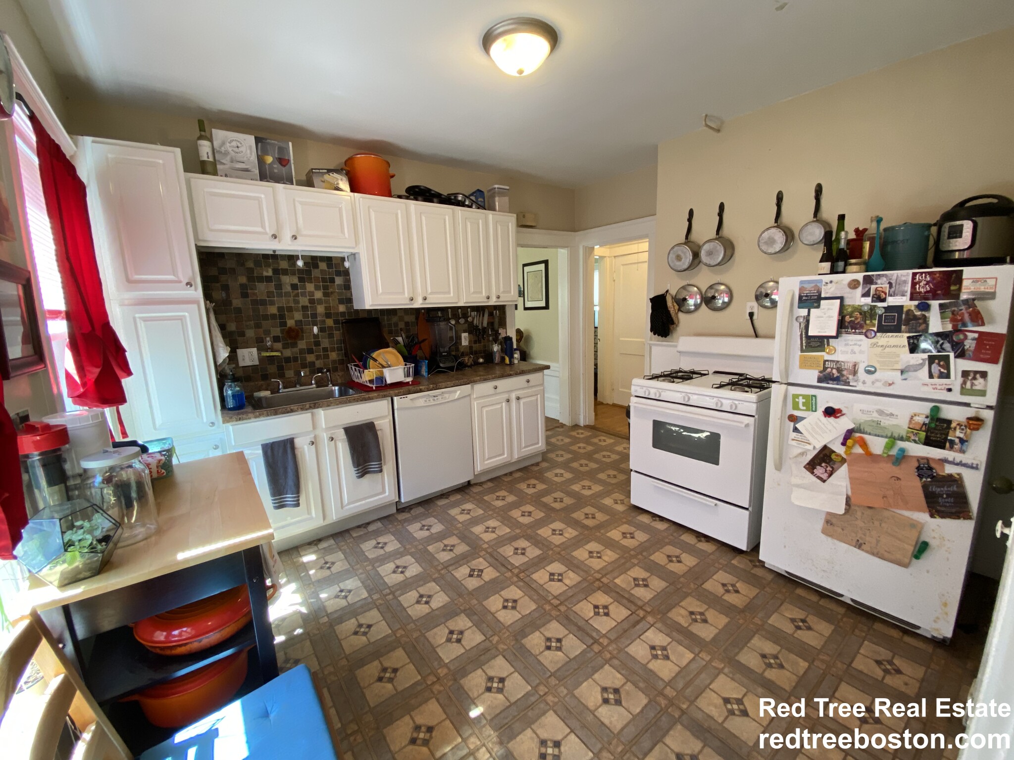 12 Saint Peter St, Jamaica Plain