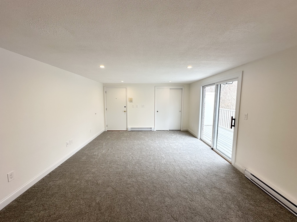 3 Franzone Dr, Bradford