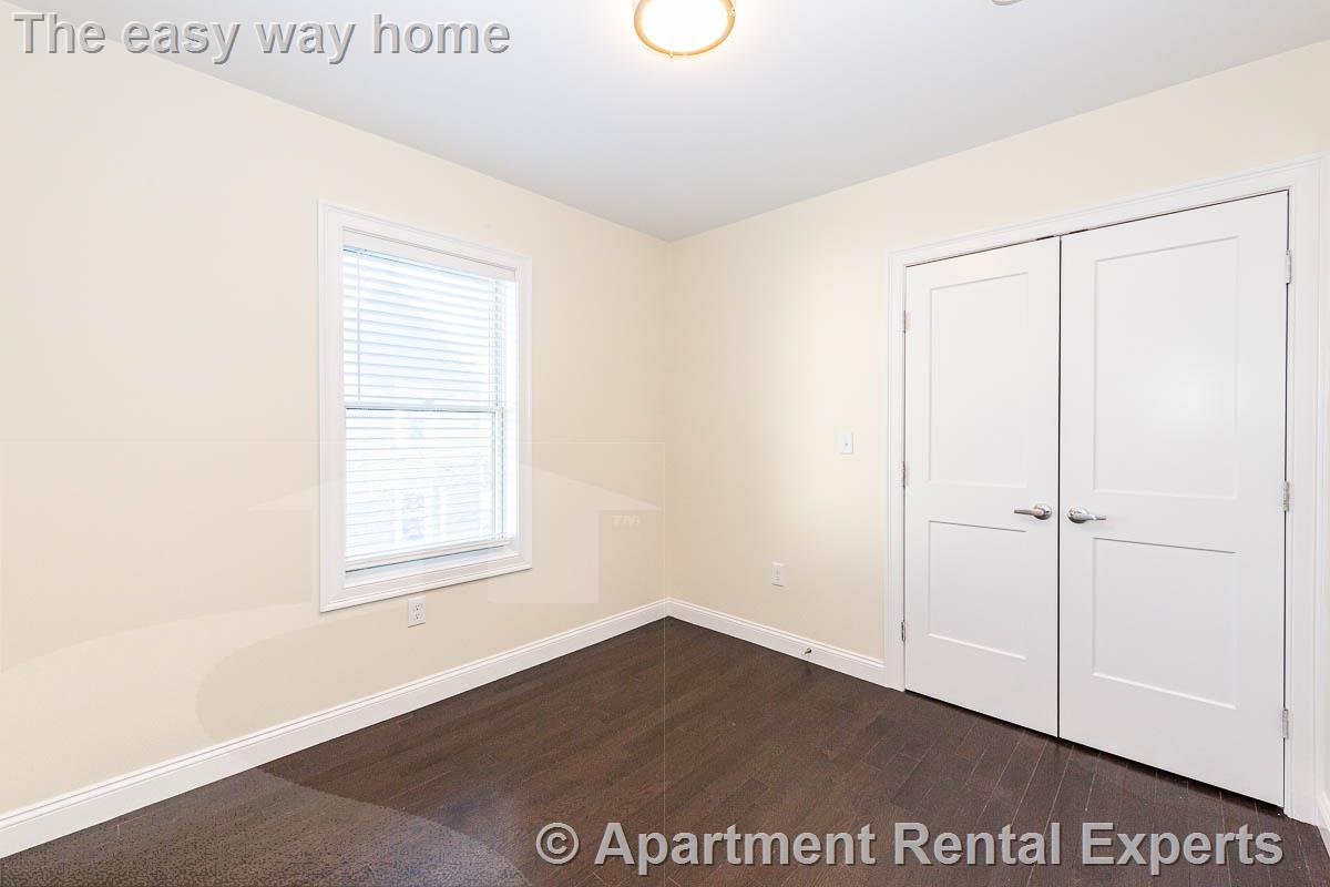 5 Malvern Ter, Tufts