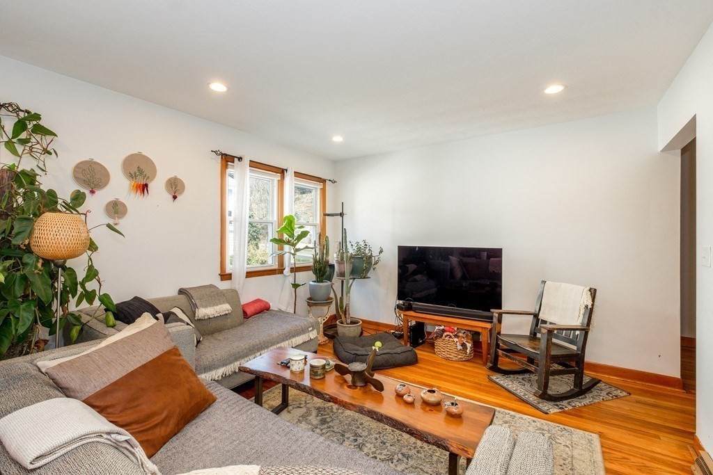 76 Pierce St, Malden