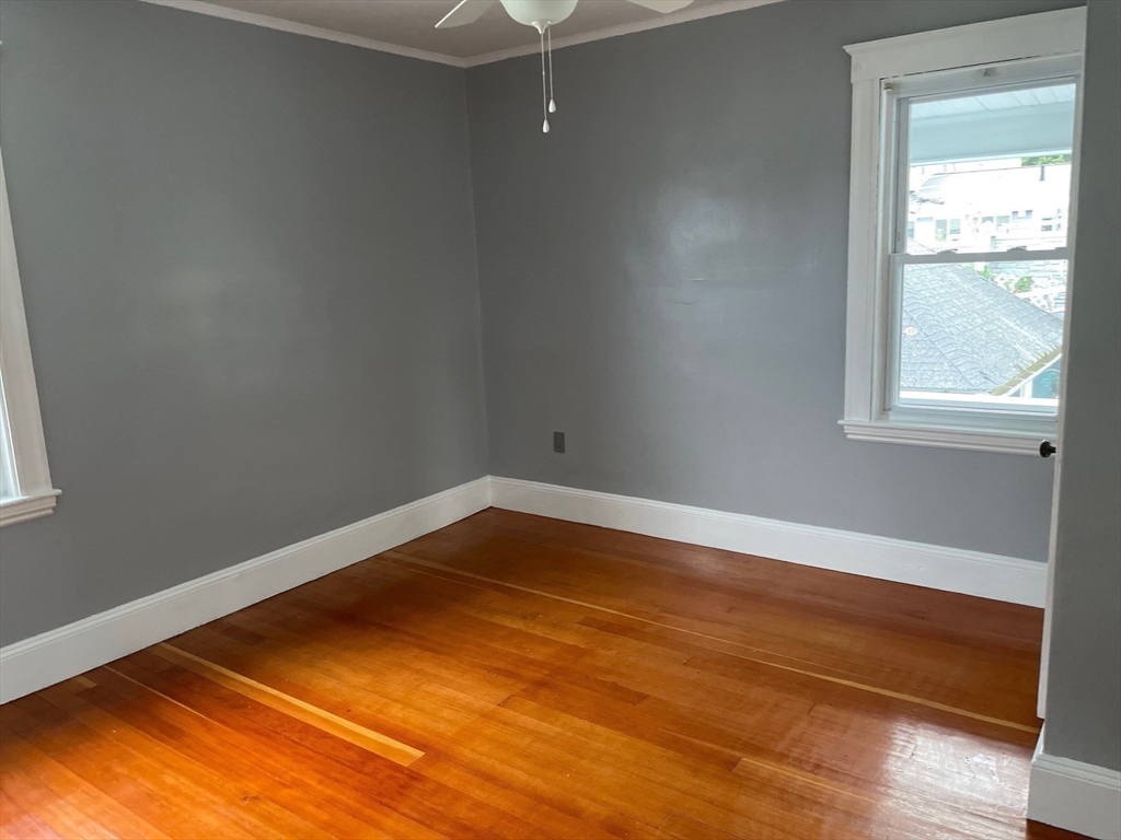 12 Wheatland, Salem