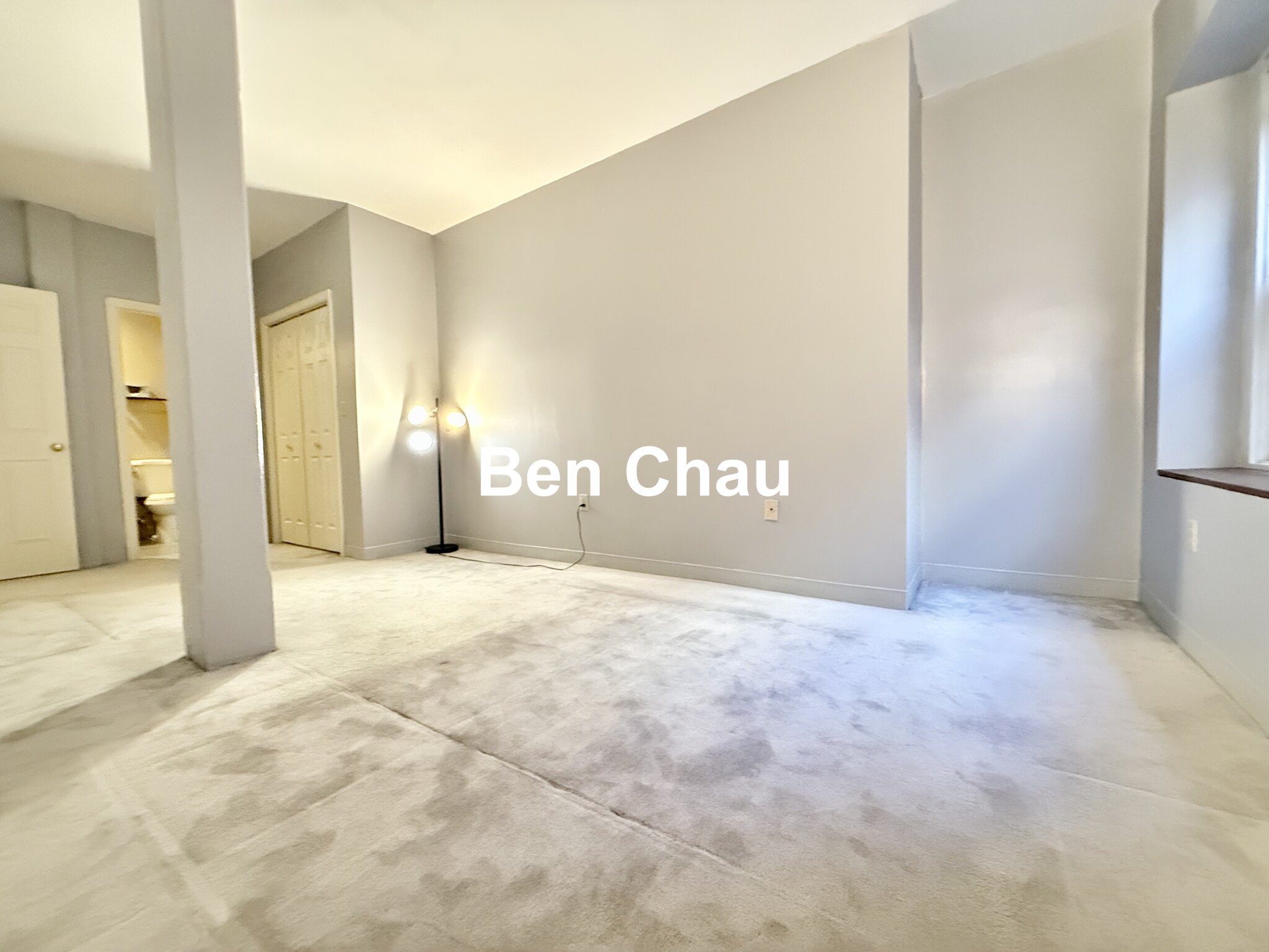 10 Weston Ave, Quincy