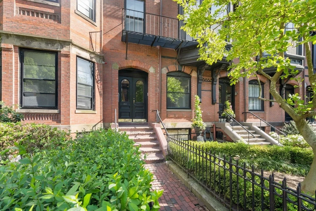 284 Marlborough, Back Bay
