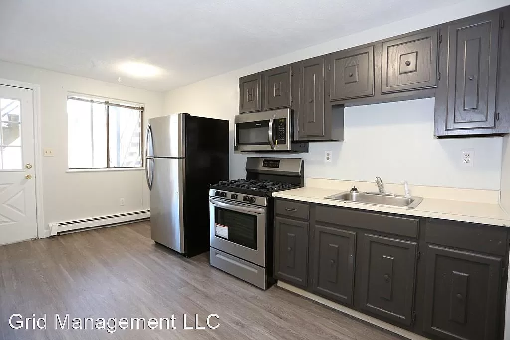 1 bed, 1 bath apartment for rent at 21 Eutaw St Unit 2, East Boston — photo 2 of 17
