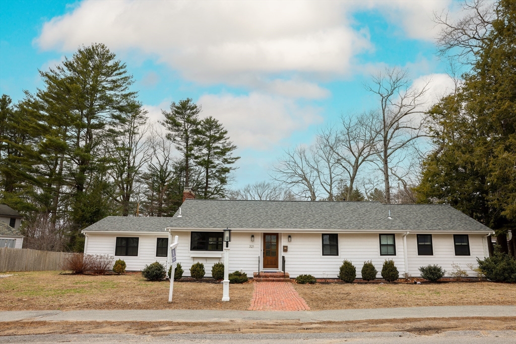 321 Nichols St, Norwood