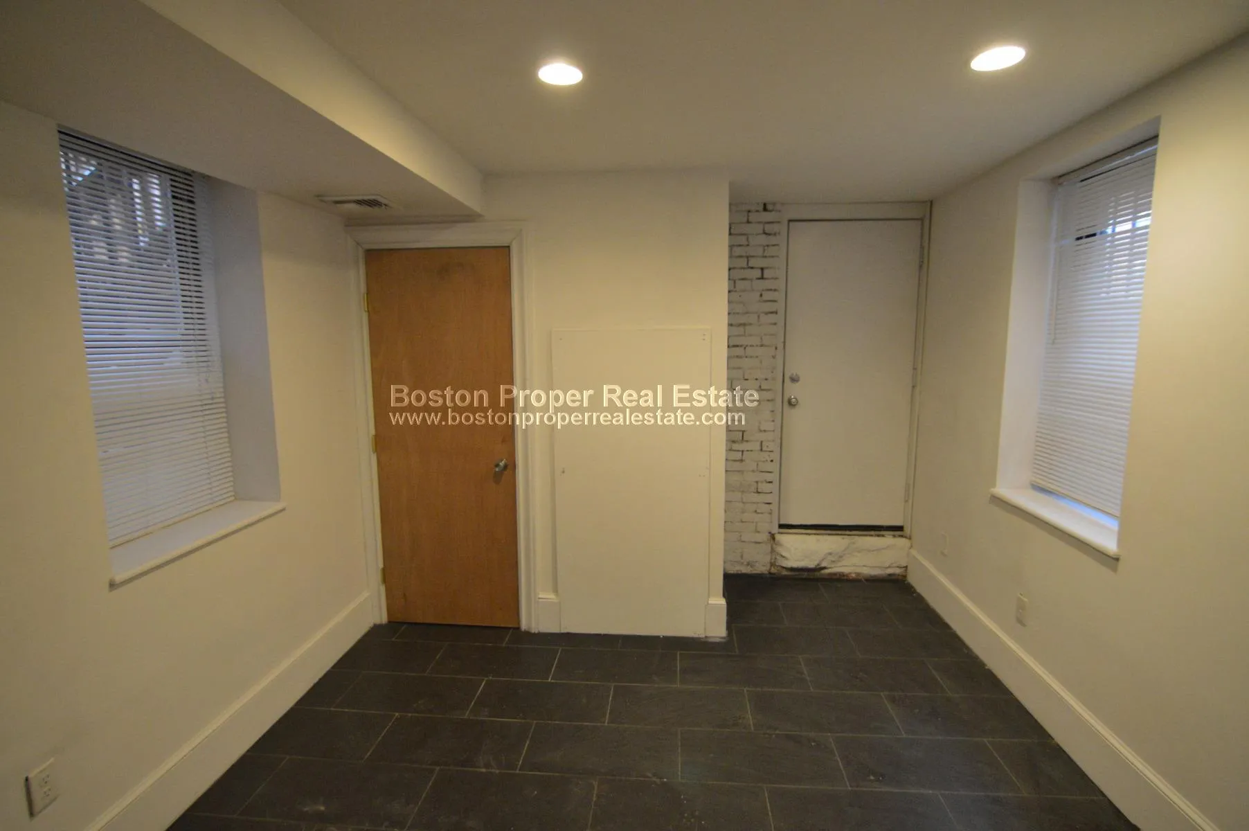 64 Louis Prang St, Longwood